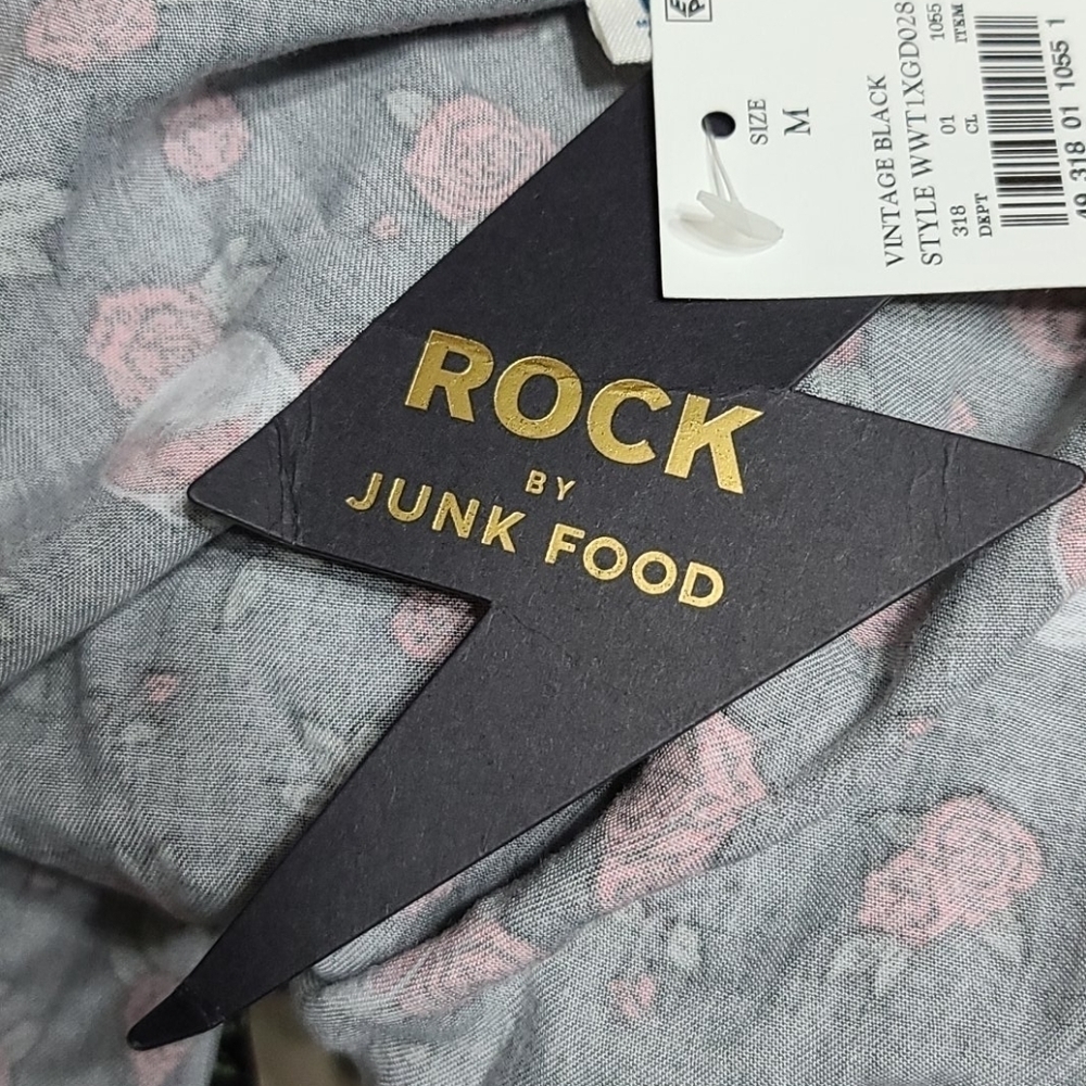 Junk Food Nwt Wrap Style Blouse Size M — image 8 of 8